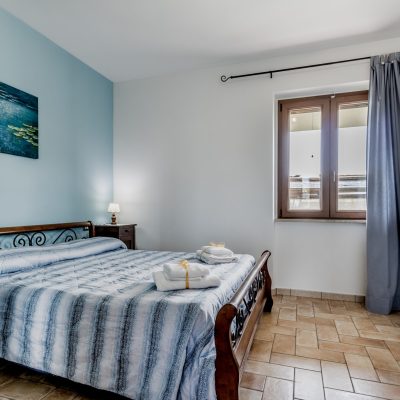 B&B 13